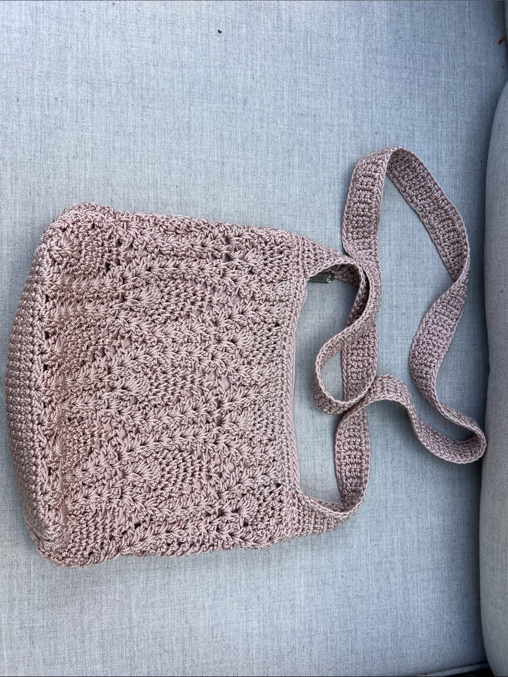 Vintage Lina Y2K Dusty Pink Crochet Crossbody Bag - Butterfly Lining